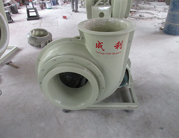 4-72型皮帶輪（C式）全玻璃鋼離心式風(fēng)機(jī)
